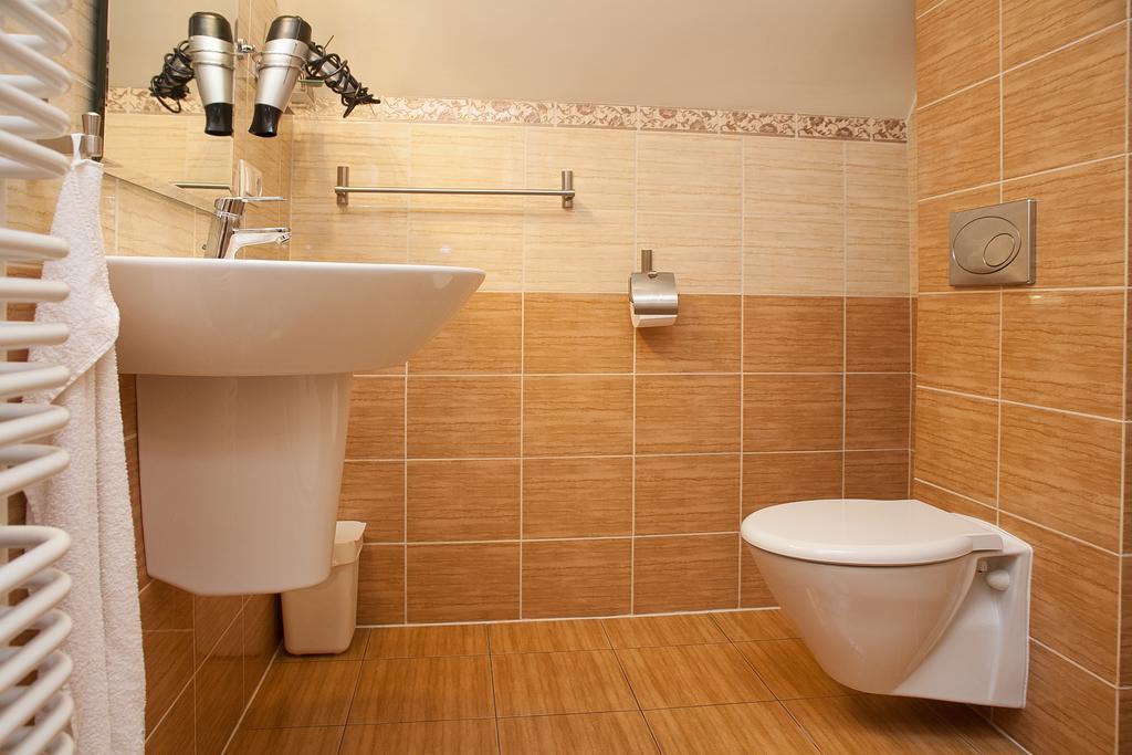 H31 Aparthotel พอซนาน ภายนอก รูปภาพ